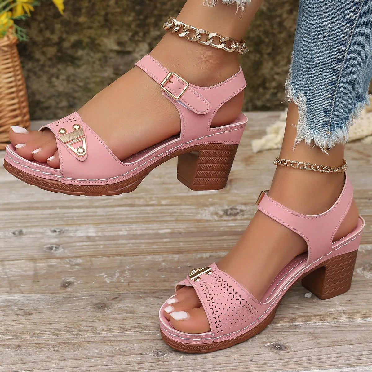 Sandália Olivia™ Ortopédica - Elegância e Conforto em seus Pés / FRETE GRÁTIS
